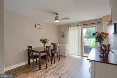 564 E Linden Street, Fleetwood, PA 19522 - Photo 10