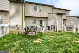 564 E Linden St, Fleetwood, PA 19522 - Photo 26