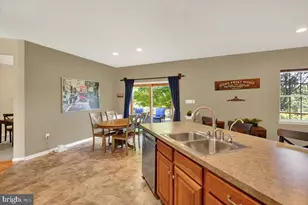 49 Pennwood Dr, Morgantown, PA 19543 - Photo 20
