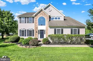 49 Pennwood Dr, Morgantown, PA 19543 - Photo 4