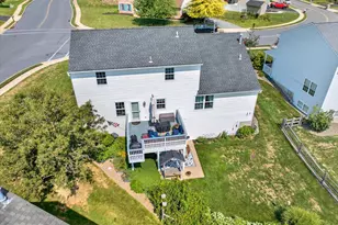 2401 John Henry Dr, Sinking Spring, PA 19608 - Photo 46