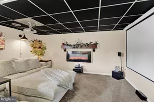 2401 John Henry Dr, Sinking Spring, PA 19608 - Photo 34
