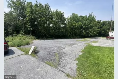 2202 Kutztown Road, Reading, PA 19605 - Photo 1