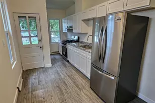 2126 Kutztown Rd, Reading, PA 19605 - Photo 4