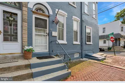 526 Windsor Street, Reading, PA 19601 - Photo 2
