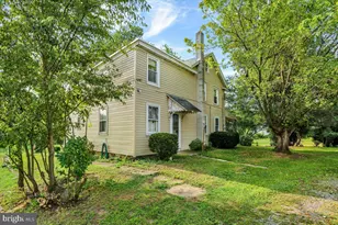 158 Browns Ln, Birdsboro, PA 19508 - Photo 2