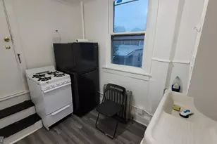 324 Spring St, Reading, PA 19601 - Photo 12