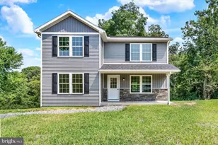 868 Sleepy Hollow Dr, Mohrsville, PA 19541 - Photo 1