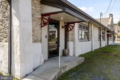 381 W Penn Avenue, Robesonia, PA 19551 - Photo 16