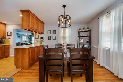 105 E 35th Street, Reading, PA 19606 - Photo 10