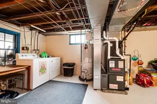 105 E 35th St, Reading, PA 19606 - Photo 36
