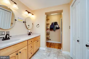 105 E 35th St, Reading, PA 19606 - Photo 26