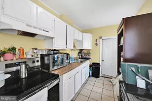324 Cedar St, Reading, PA 19601 - Photo 14