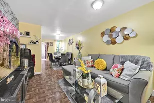 324 Cedar St, Reading, PA 19601 - Photo 8