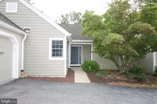 1956 Meadow Ln, Wyomissing, PA 19610 - Photo 1