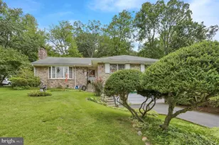 1317 Lorraine Rd, Reading, PA 19604 - Photo 2