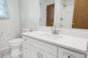 554 S 6th St, Hamburg, PA 19526 - Photo 28