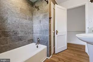 2129 Spring St, West Lawn, PA 19609 - Photo 16