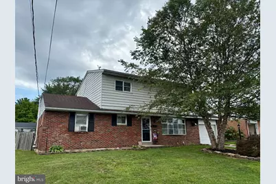 340 Harry Avenue, Robesonia, PA 19551 - Photo 2