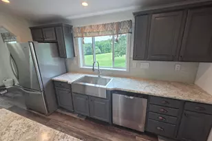 65 Ash Rd, Hamburg, PA 19526 - Photo 6