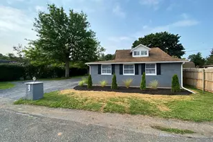 24 S 4th St, Douglassville, PA 19518 - Photo 8