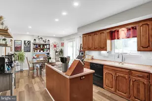 6125 Pond View Dr, Birdsboro, PA 19508 - Photo 12