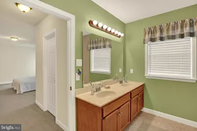 301 Valley Court, Sinking Spring, PA 19608 - Photo 10