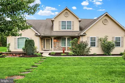 301 Valley Court, Sinking Spring, PA 19608 - Photo 2