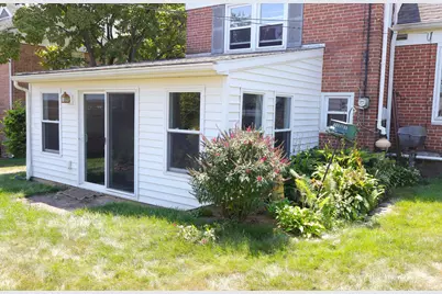 803 Jerome Place, Reading, PA 19609 - Photo 6
