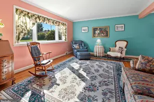 803 Jerome Pl, Reading, PA 19609 - Photo 4