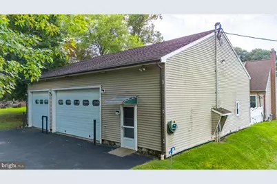 626 Sheerlund Road, Reading, PA 19607 - Photo 18