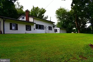 544 Birch Hill Rd, Shoemakersville, PA 19555 - Photo 1