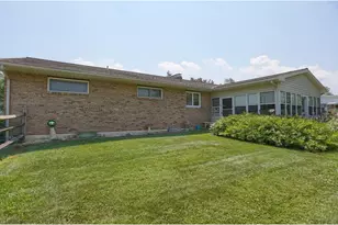 271 Maple Dr, Morgantown, PA 19543 - Photo 6