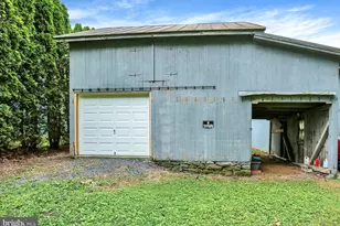 208 W 2nd St, Bernville, PA 19506 - Photo 40