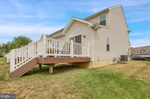 28 Hubbardton Ct, Sinking Spring, PA 19608 - Photo 32