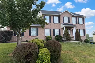 184 Pond View Dr, Hamburg, PA 19526 - Photo 1