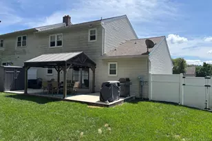1721 Acorn Dr, Sinking Spring, PA 19608 - Photo 22