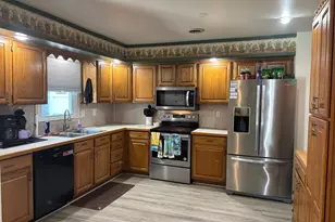 1721 Acorn Dr, Sinking Spring, PA 19608 - Photo 4