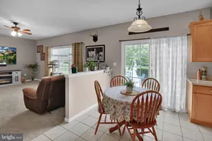 409 E Penn St, Topton, PA 19562 - Photo 18