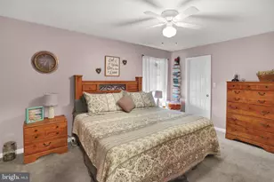 409 E Penn St, Topton, PA 19562 - Photo 28