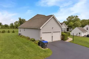 222 Yocom Rd, Douglassville, PA 19518 - Photo 8