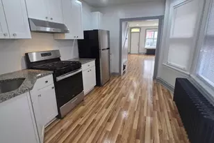 1121 Douglass St, Reading, PA 19604 - Photo 6