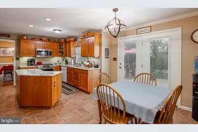 328 W Walnut Tree Drive, Blandon, PA 19510 - Photo 12