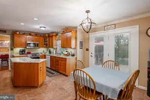 328 W Walnut Tree Dr, Blandon, PA 19510 - Photo 12