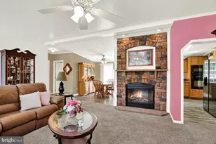 409 Cedar Ln, Birdsboro, PA 19508 - Photo 6