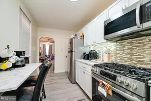 1017 Perry St, Reading, PA 19604 - Photo 16