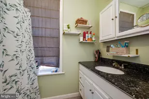 1017 Perry St, Reading, PA 19604 - Photo 32