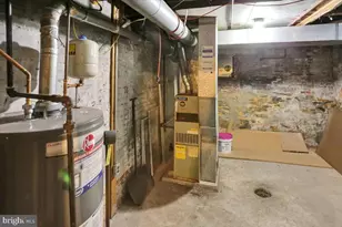 943 N 10th St, Reading, PA 19604 - Photo 28