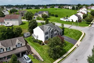 236 Buckhead Ln, Douglassville, PA 19518 - Photo 4
