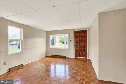 216 Vesper Avenue, Reading, PA 19606 - Photo 6